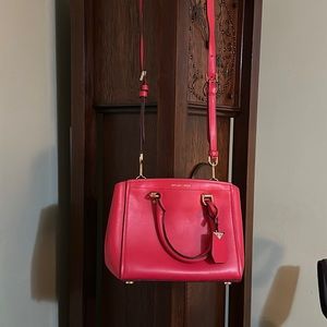 Coral, Michael Kors pocketbook